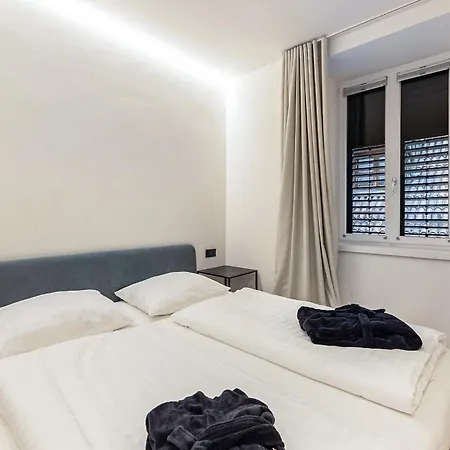 App 206 Palazzo Cavour 아파트 볼차노