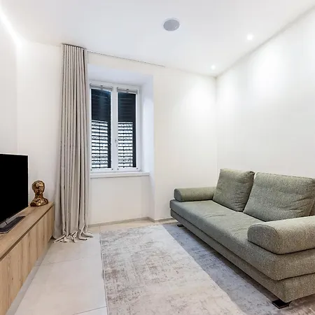 Apartment App 206 Palazzo Cavour