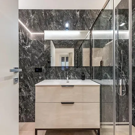 App 206 Palazzo Cavour 아파트 볼차노