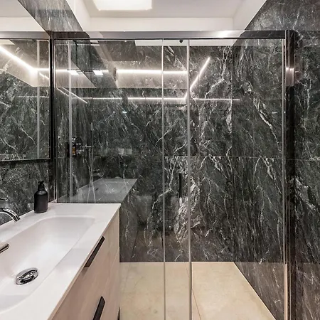 App 206 Palazzo Cavour Апартаменти Больцано